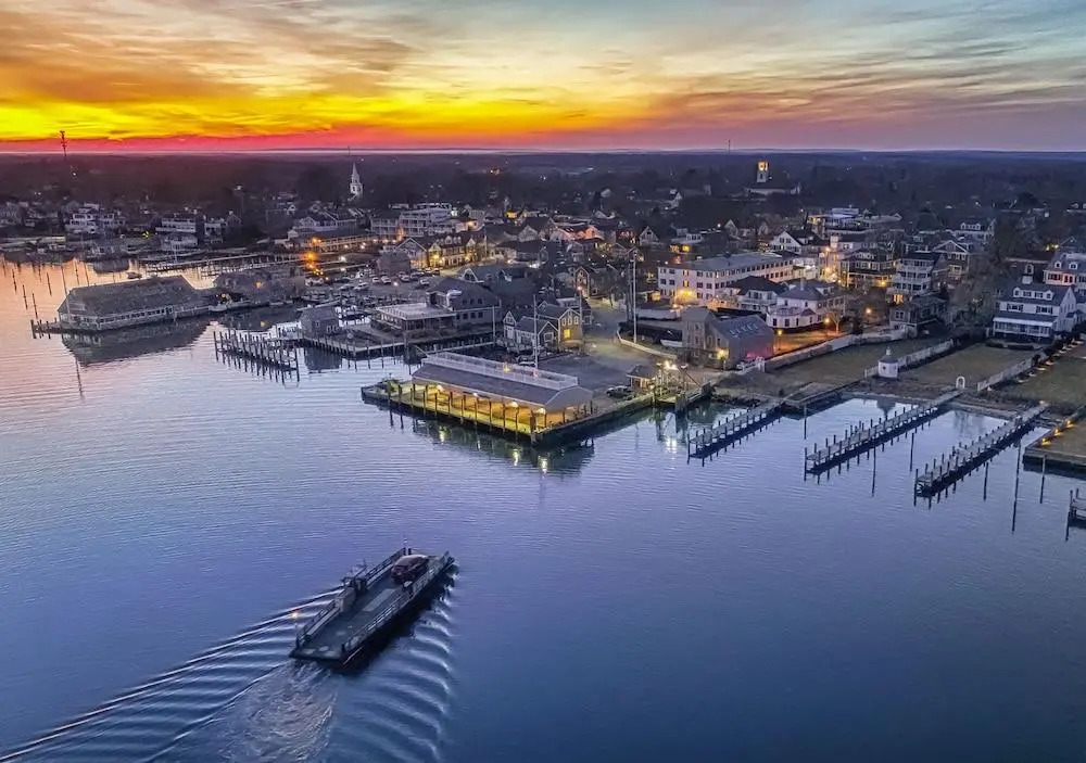 The Harborside Inn