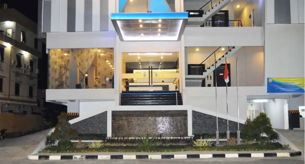 Zenith Hotel