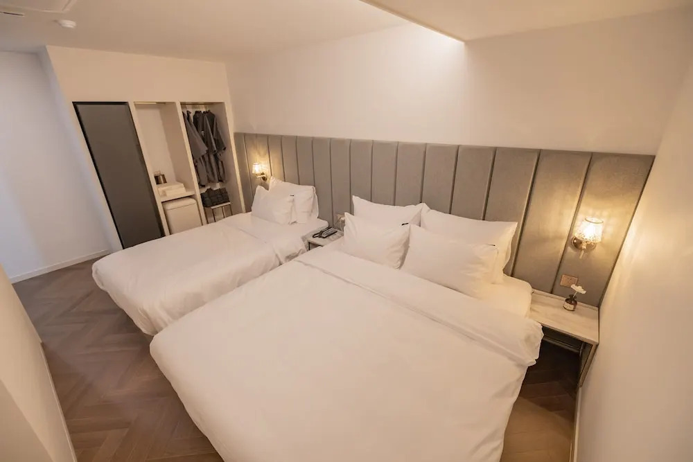 Denbasta Hotel Heritage