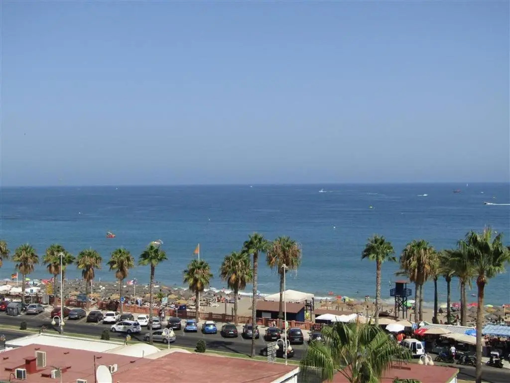Luxury beachfront apartment in Benalmadena Costa