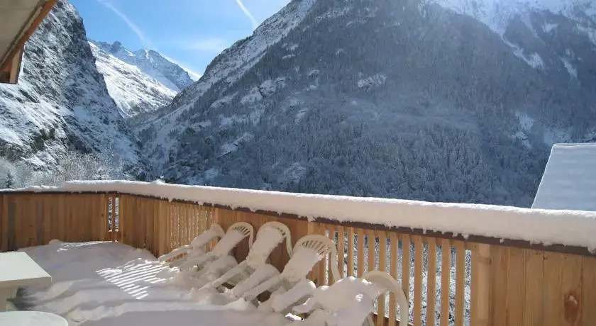 Les Chalets Dycoh