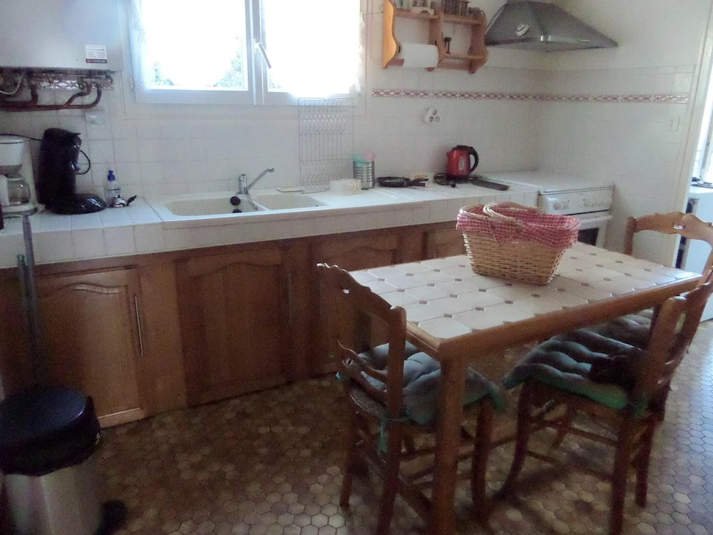 House With 3 Bedrooms in Andernos-les-bains, With Enclosed Garden - 500 m From the Beach