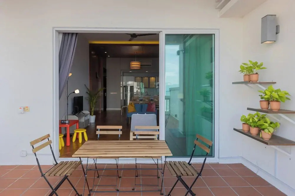 The Suites at Waterside Straits Quay by Plush