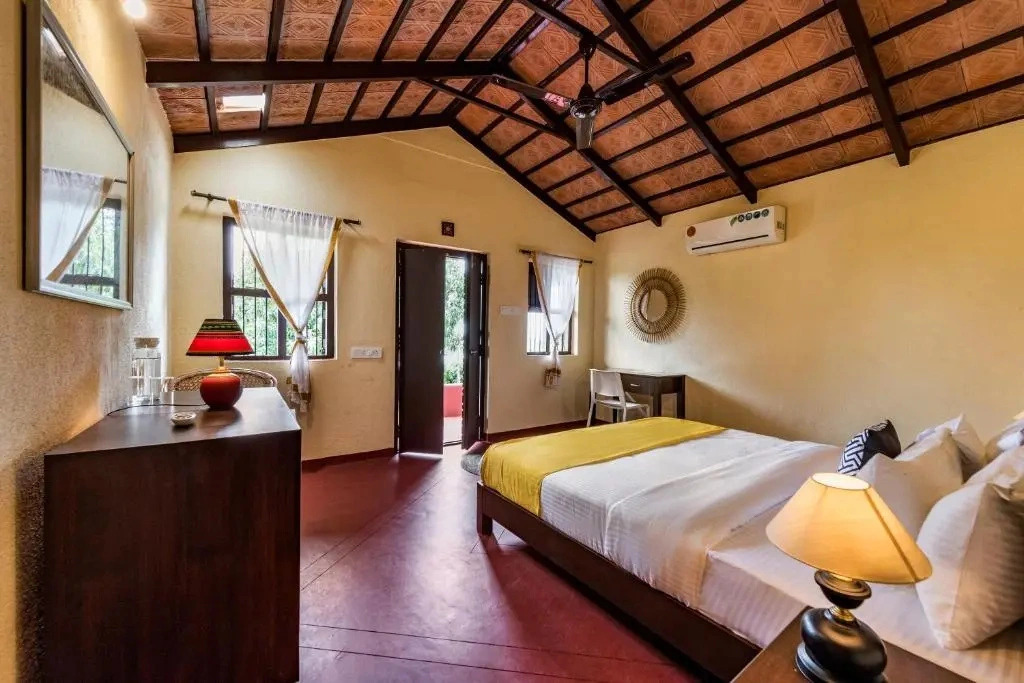 SaffronStays Sattva - Pet and Eco-Friendly Villa in Mumbais Outskirts