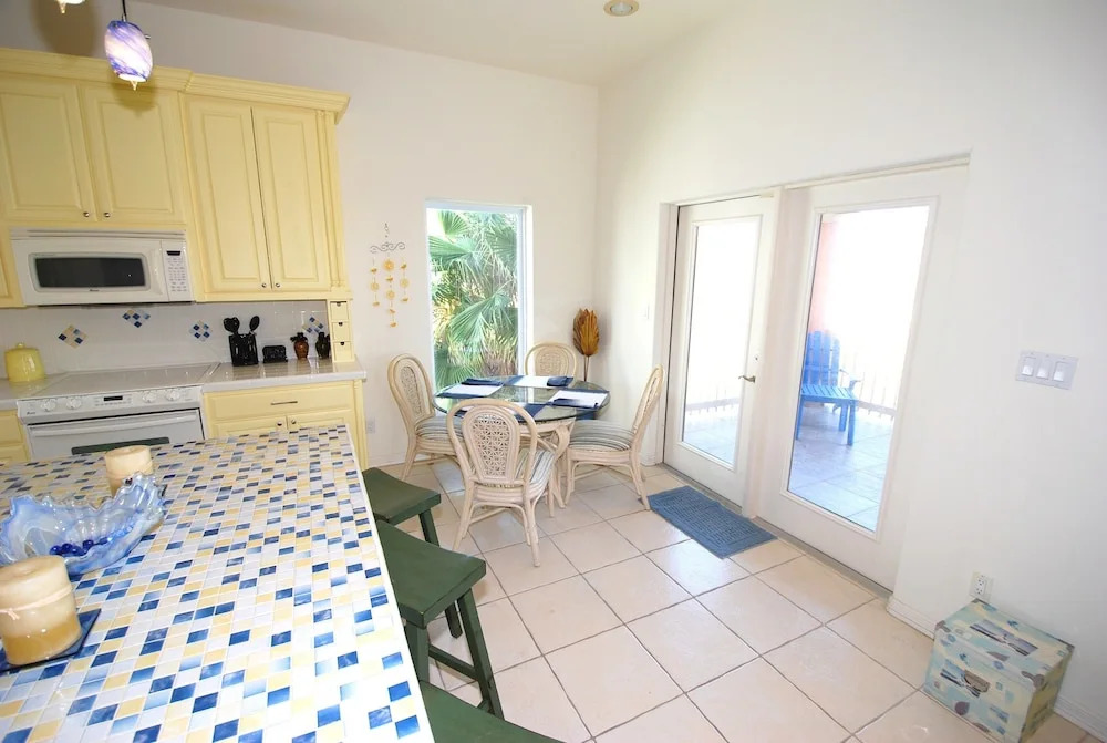 114 Bay Harbor 3 Bedrooms 3 Bathrooms Townhouse