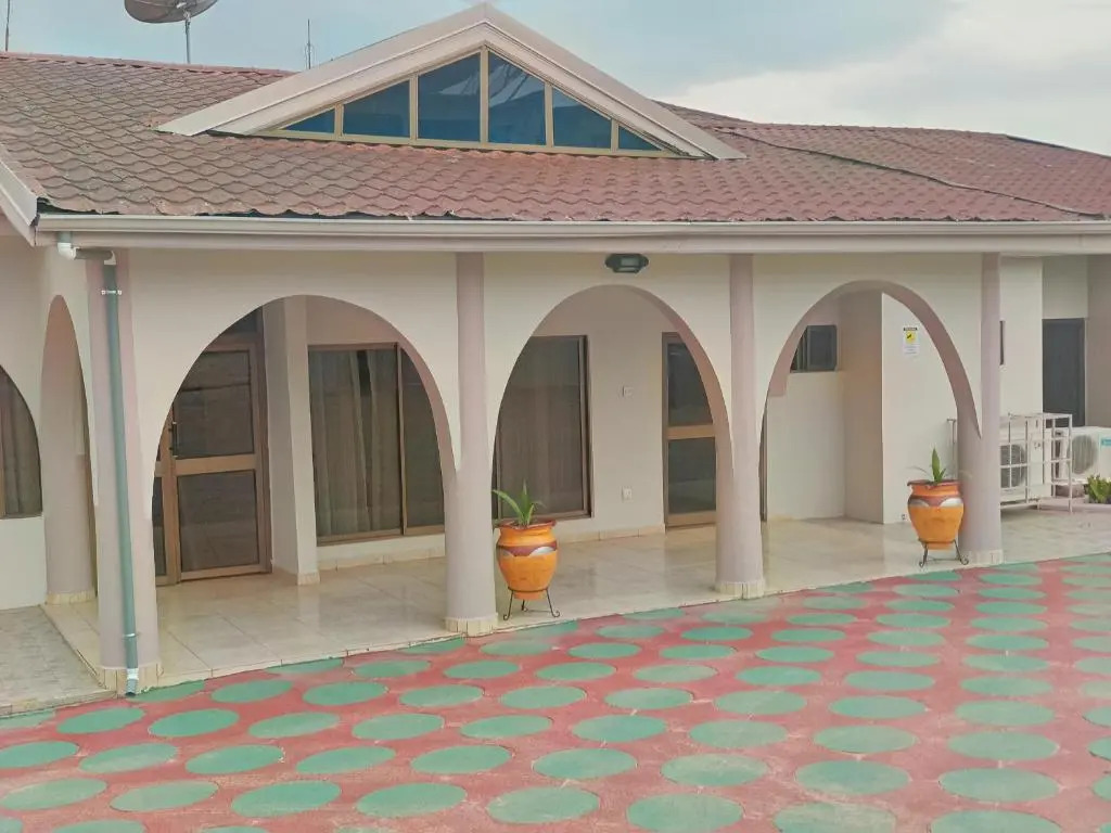 PRESTIGE Guesthouse ,Ksi