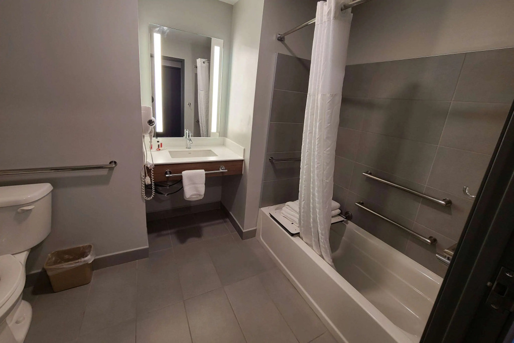 Microtel Inn & Suites by Wyndham Milford