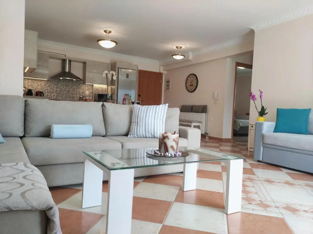 Blue Lagoon Luxury Apartment G2