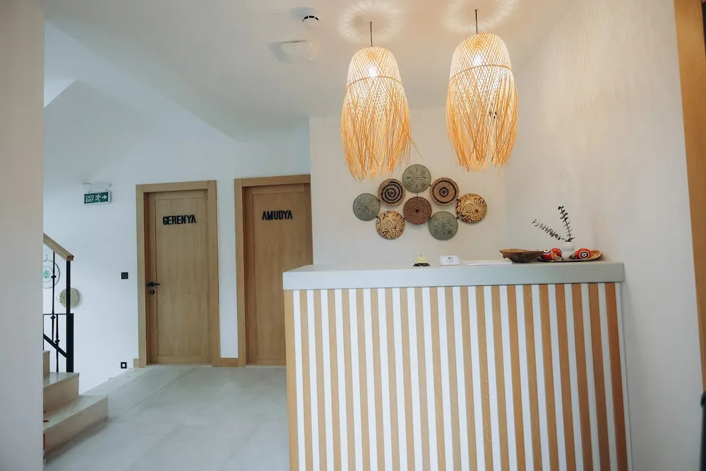 Kotraba Alacati Hotel
