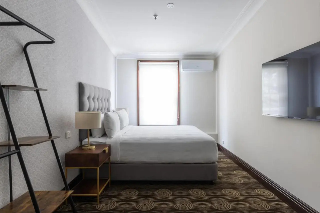 Southern Cross Hotel