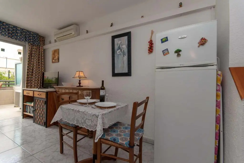 Santa Maria 131 - Studio with air conditioning