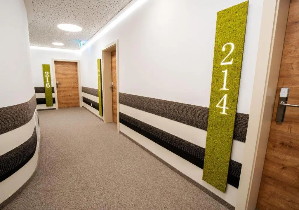 CHRIZZ Rooms