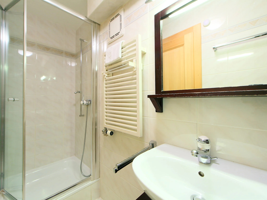 Apartment Daphné A 32 by Interhome