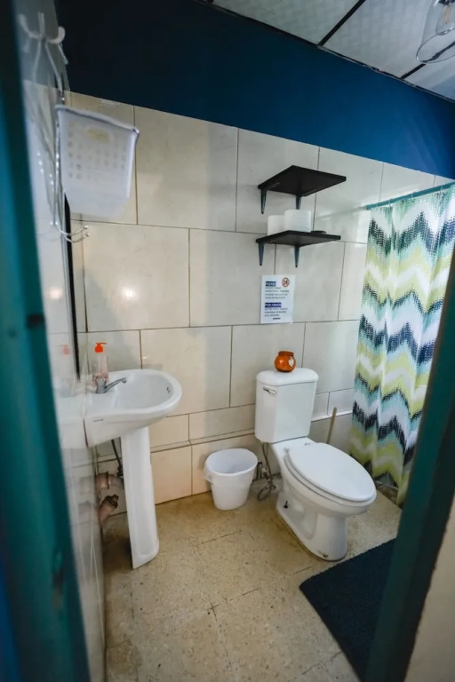 Hostel, Café & Garden Travelers