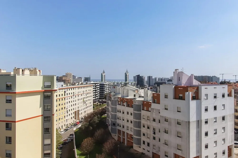 Olivais Balcony by Homing