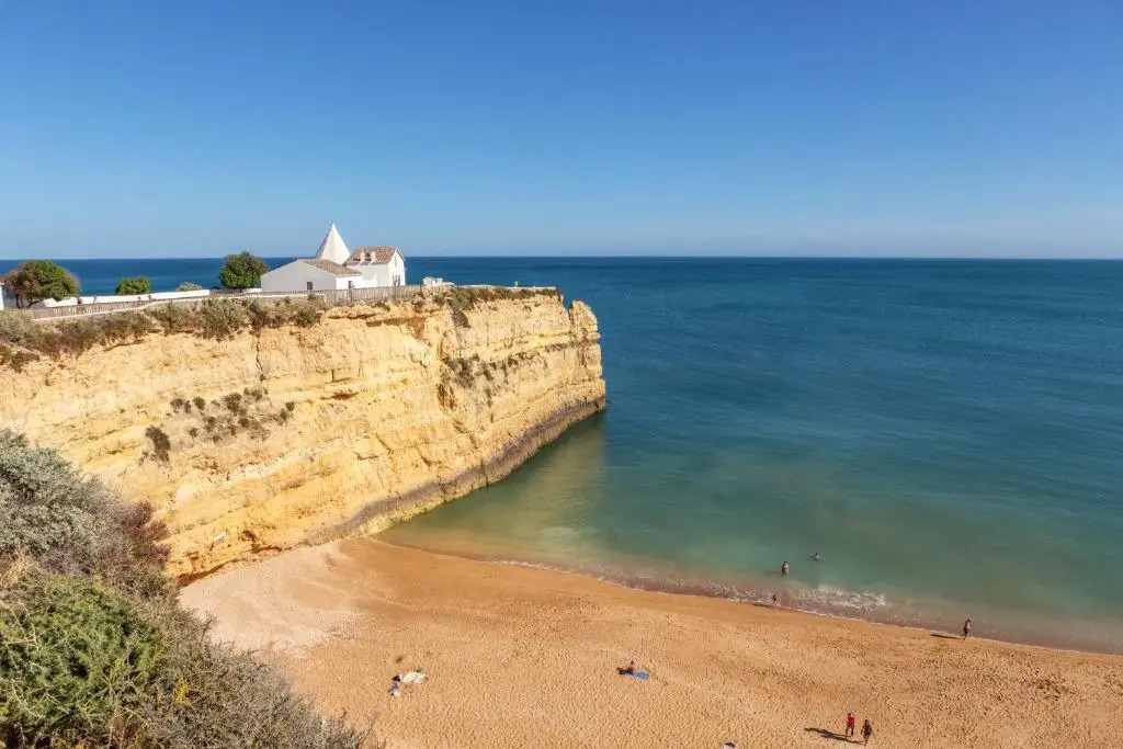 Andorinha 2 bedroom apart-close to the sea-Algarve