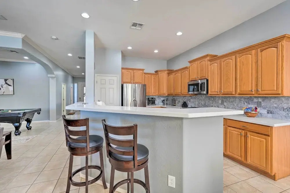 Play Pool, Grill Out! Group-Friendly Glendale Home