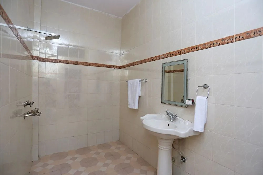 Oyo 14791 Homeystay Comfort