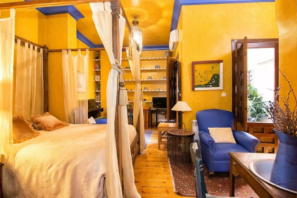 Suites Horno del Oro