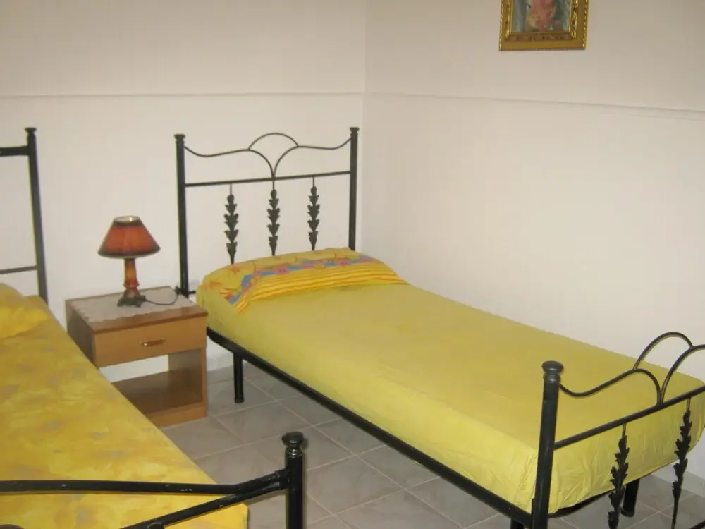 House With 2 Bedrooms in Torre Castiglione, With Wonderful City View and Furnished Terrace - 100 m From the Beach