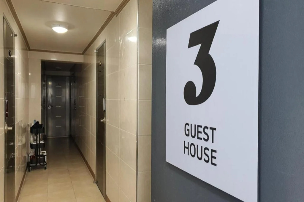 3 Guest House