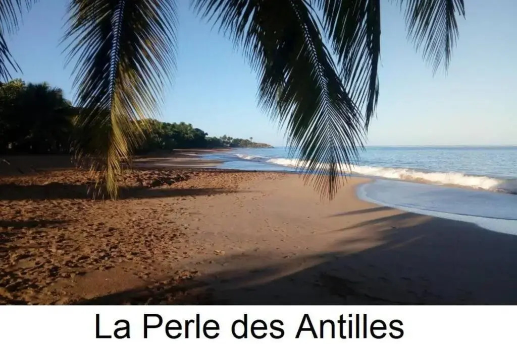 Gite à 2 pas de la flamboyante plage de La Perle