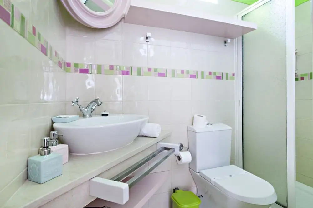 Bluesky in Faro With 1 Bedrooms and 1 Bathrooms