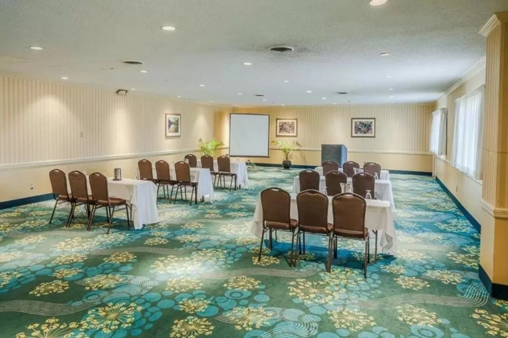 Radisson Hotel Niagara Falls-Grand Island