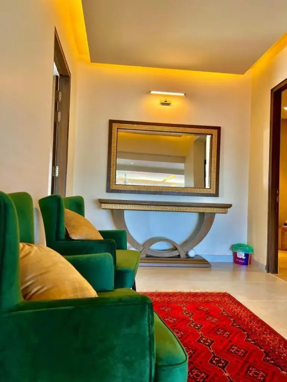 2 Bed Royal