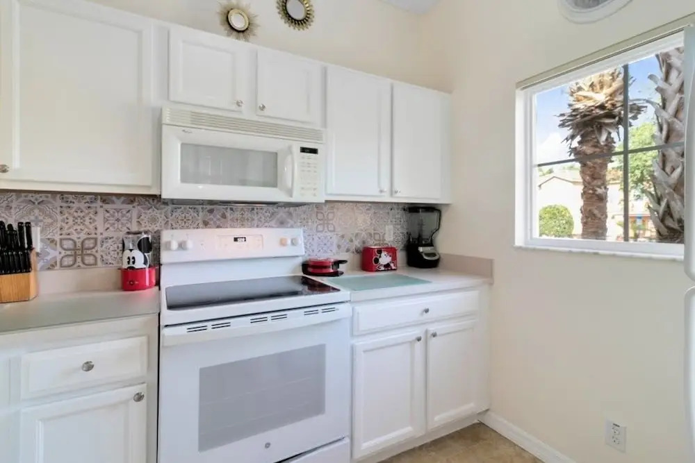 Minutes To Disney Boutique 3br 2.5 Bath Coastal Th 3 Bedroom Townhouse by RedAwning