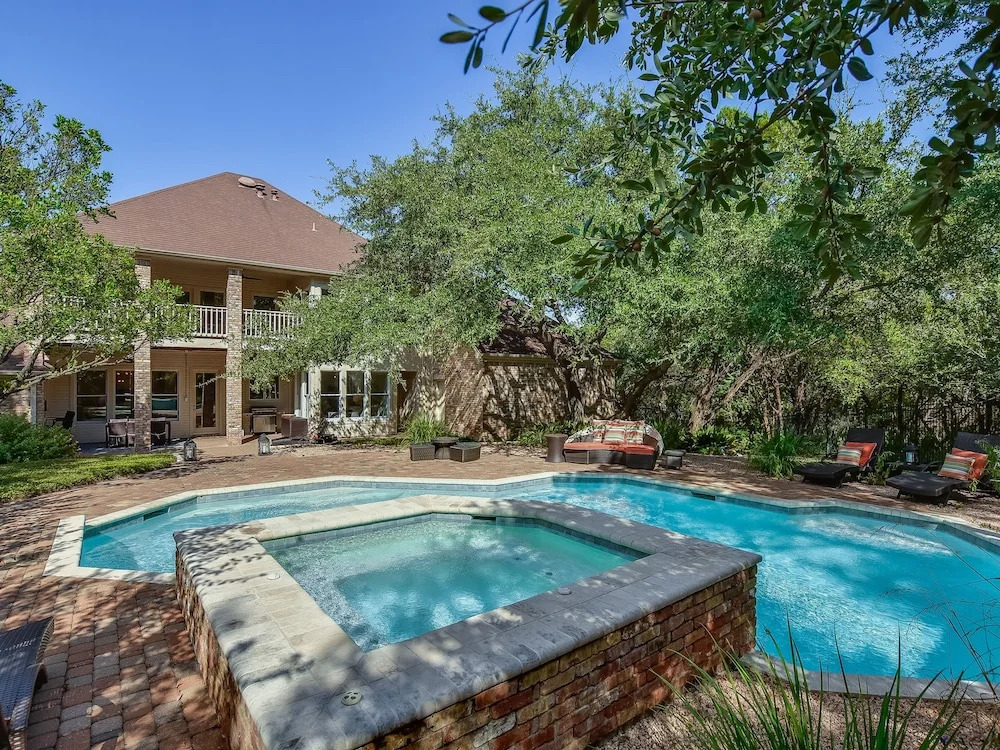 The Austin Country Club Estate - 5 Br Home