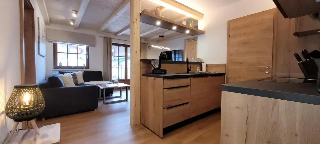 Hochalmbahnen Chalets 16W1, Alpenaster, nahe Gondel