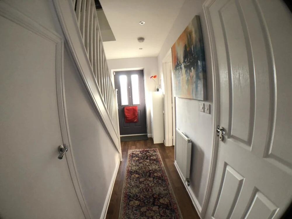 NEW Beautiful & Spacious 3BD House in Romford