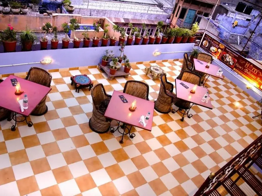 Hem Guest House