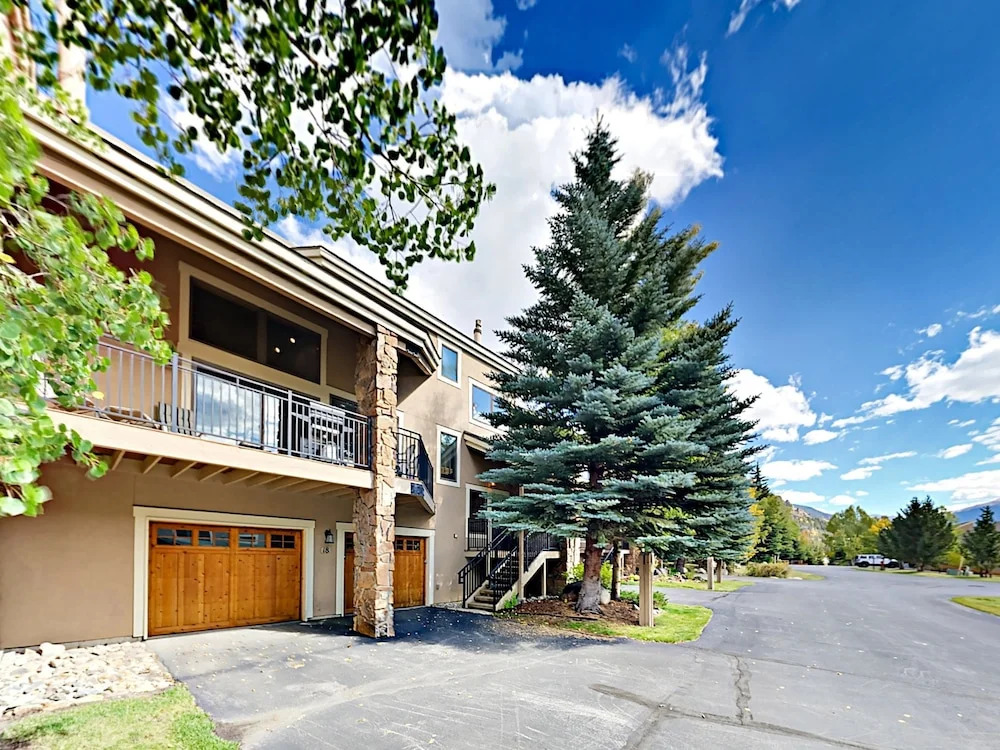 23137 Aspen Way Condo Unit 18 4 Bedrooms 3 Bathrooms Condo