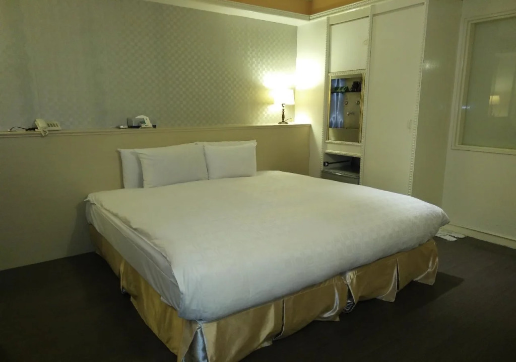 Joy Garden Hotel