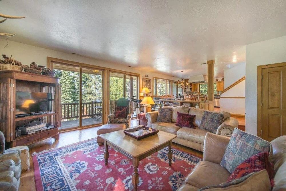Mckinney Dr Criterion 43 - Ellis Peak