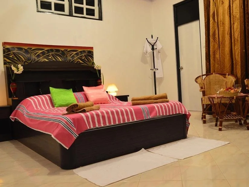 Vashafaru Inn