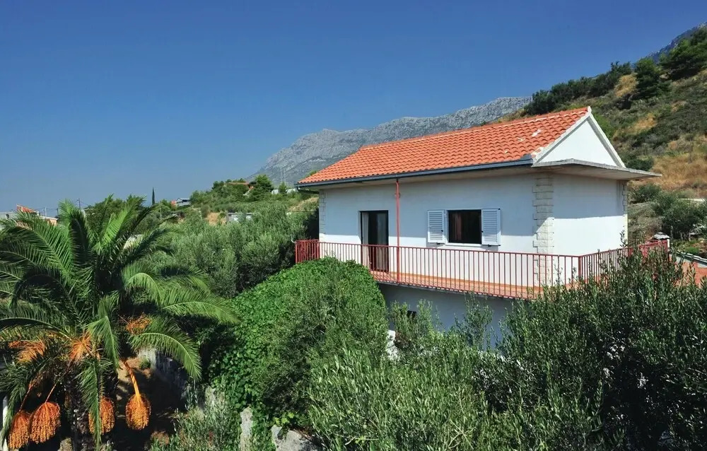 Amazing Home in Kastel Sucurac With Wifi and 2 Bedrooms