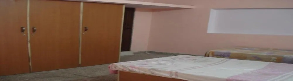 Room Maangta 281 Ashok Vihar
