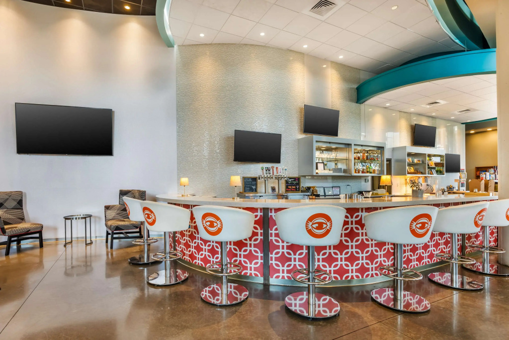 Best Western Premier Springfield Plaza District Hotel