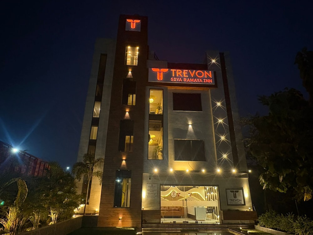 Trevon Siya Ramaya Inn