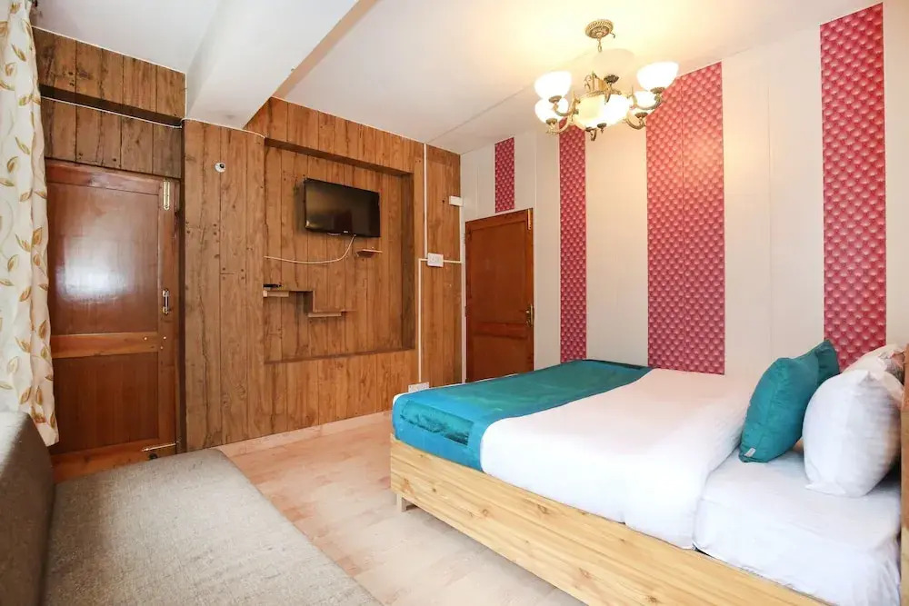OYO 10904 Home Sunny Woods Cabin Khalini