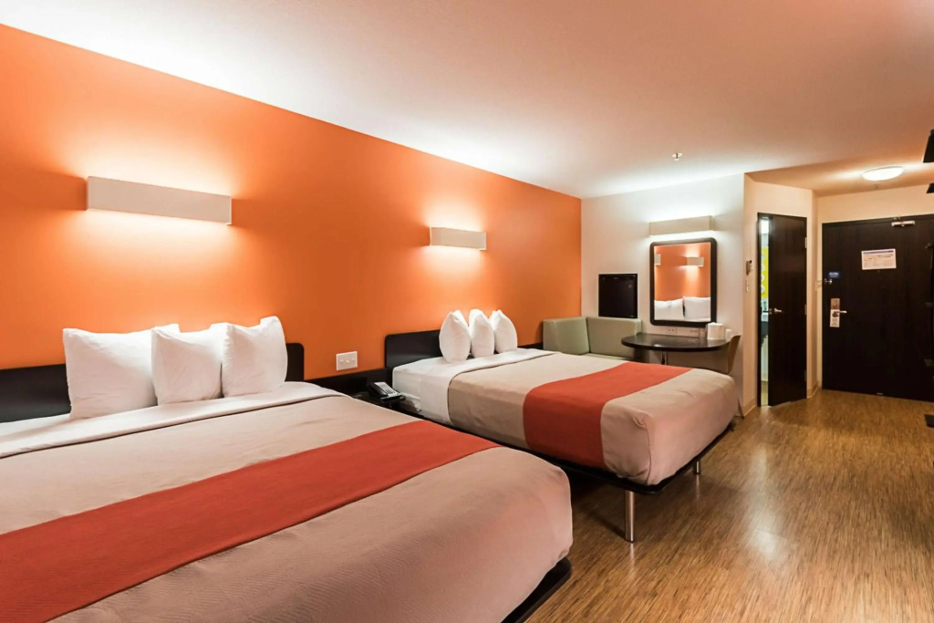Motel 6-Moosomin, SK