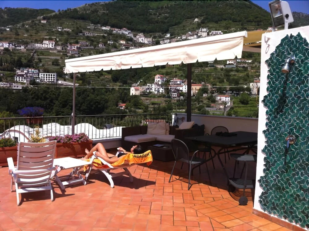 Antica Porta Residence, in the center of Ravello, 3 min walk within Villa Rufolo and the main Square