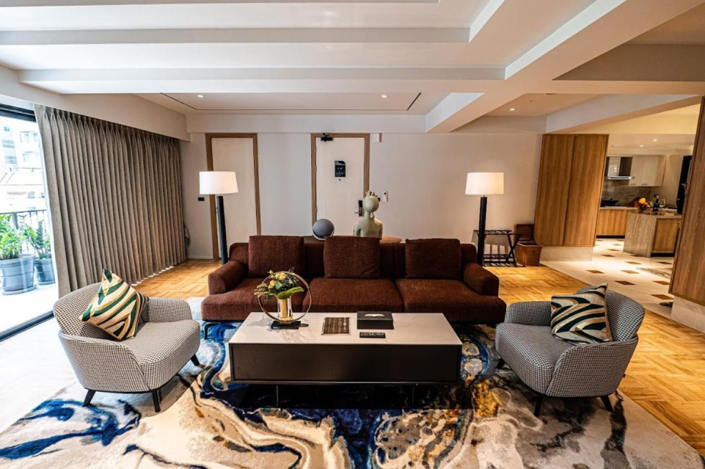 Floral Court Hotel & Residence Sukhumvit 13