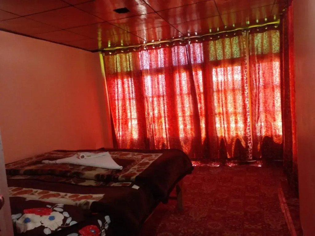 Crean Guest House