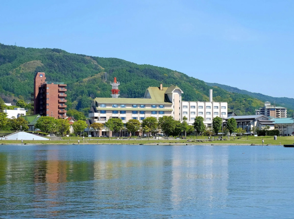 Suwako Hotel