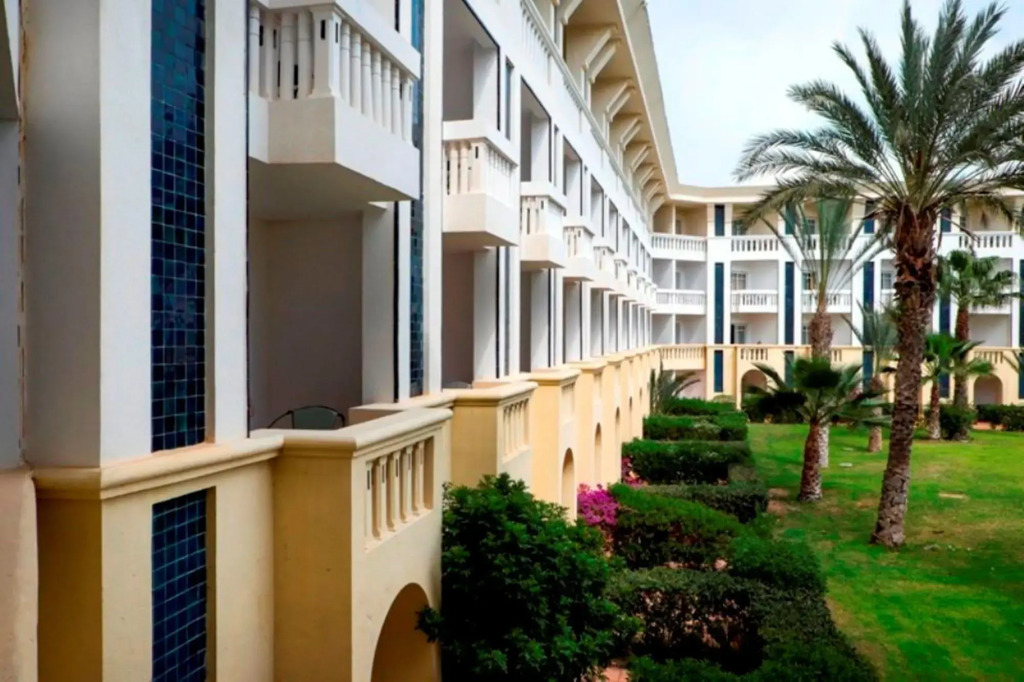 Medina Belisaire And Thalasso