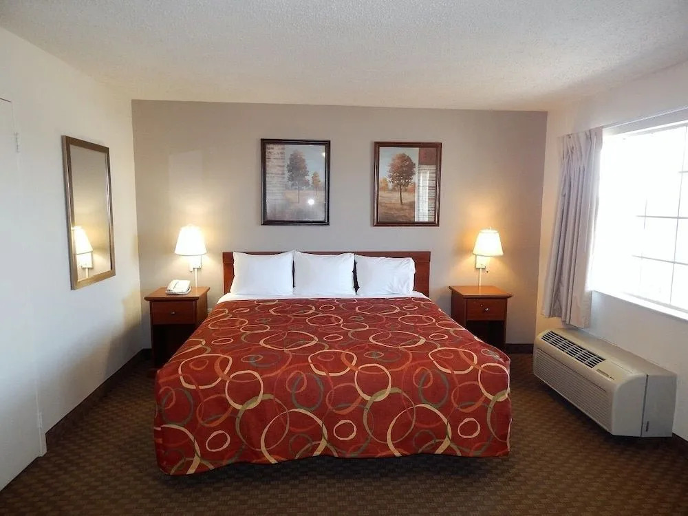 InTown Suites Extended Stay Clarksville TN